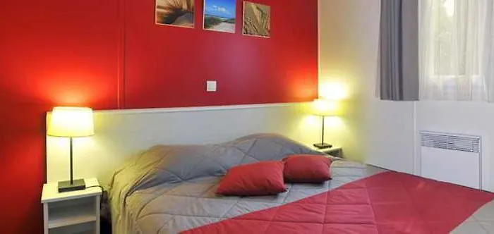 Vvf Villages מלון מולייטס-אה-מא